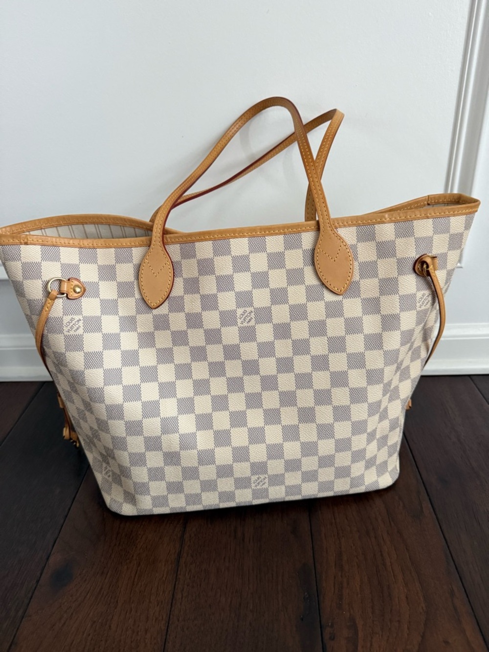 Louis Vuitton Damier Azur Neverfull MM - Picture 10 of 15
